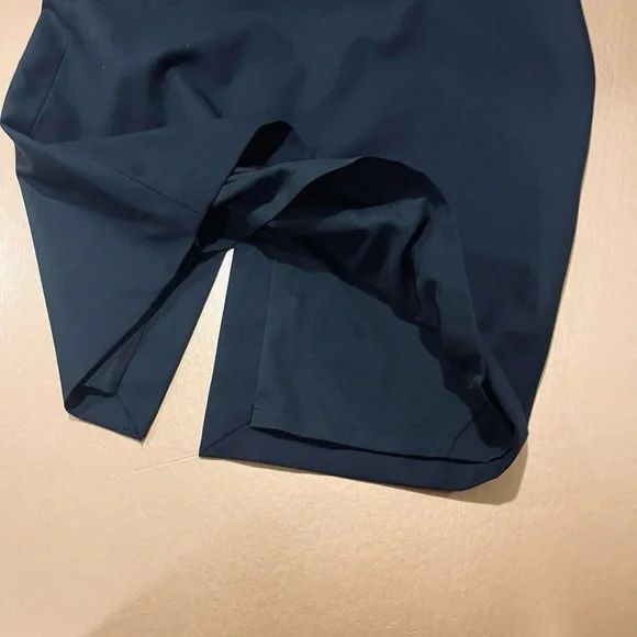 Black Midi Pencil Skirt 0 - Picture 4 of 7